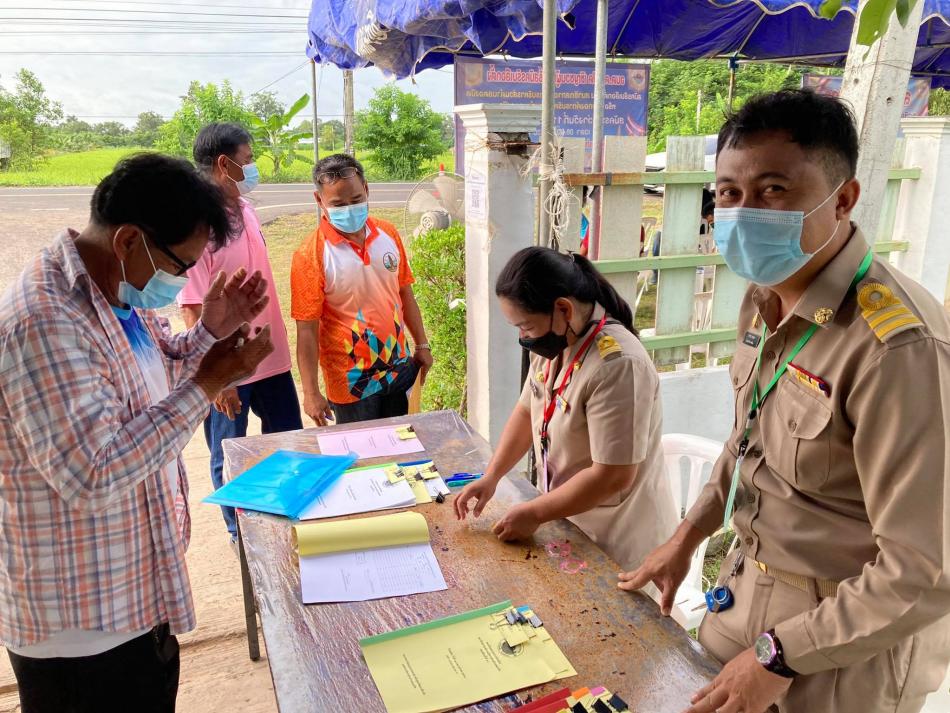 ภาพบรรยายการรับสมัครเลือกตั้งสมาชิกองค์กรปกครองส่วนท้องถิ่น และนายกองค์กรปกครองส่วนท้องถิ่น ตำบลตองปิด วันที่11-15ตุลาคม 2564